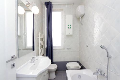Bright Vatican 2 bedroom Apartment, Rome (photo 8)