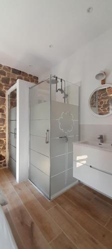 Zuhanyzó, Bellavista Room Bakio in Bakio