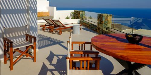 Seascape Suites Folegandros 5