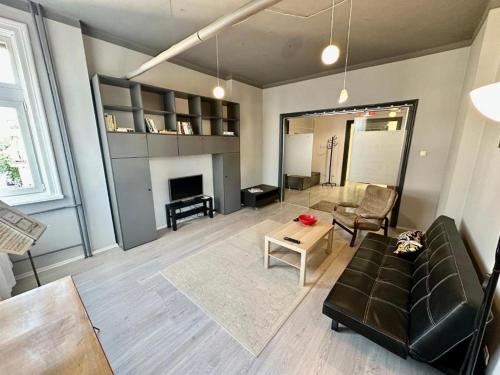 Downtown Serenity Apartment, Sofia (photo 2)