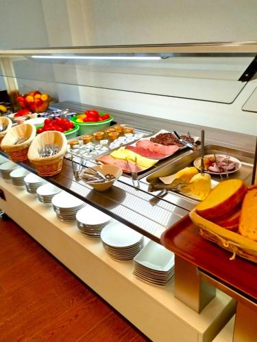 อาหารและเครื่องดื่ม, HOTEL COMAT *** DEVA in เดวา