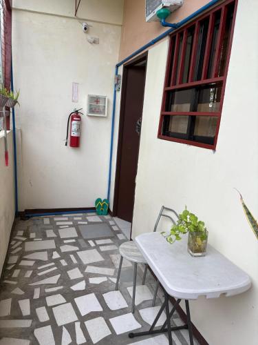 AIRPORT VILLAMOR TRANSIENT ROOMS, Manila (fotografie 7)