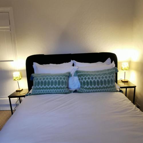1 double bed