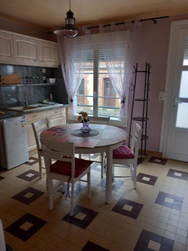 Konyha, Chez Sabine et Sarah in Gacé