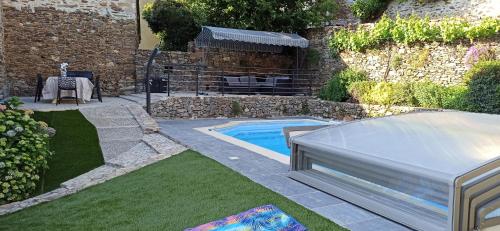 Gite L'0livier avec piscine en Aveyron gîte à louer Centrès