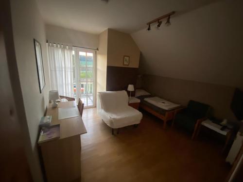 1 twin bed