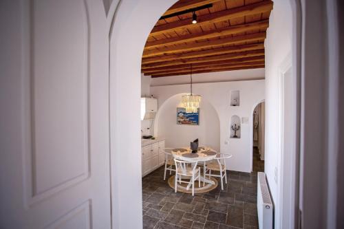 C Suites Mykonos 3