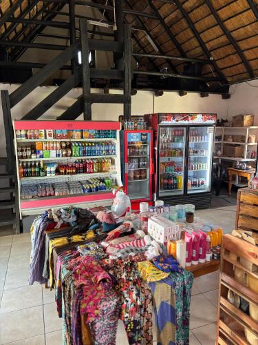 餐饮, The Halfway House, Headlands in 鲁瓦