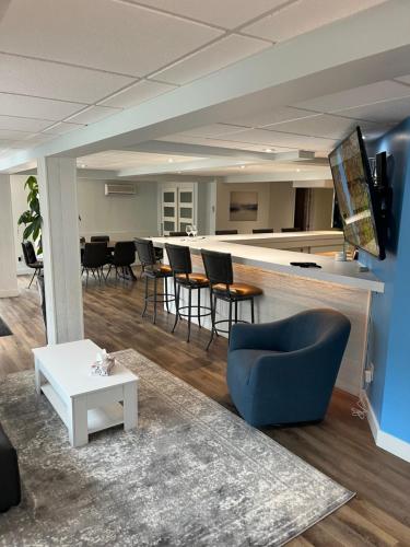 Main Street in นอร์ธ แฮทลีย์ คิวซี