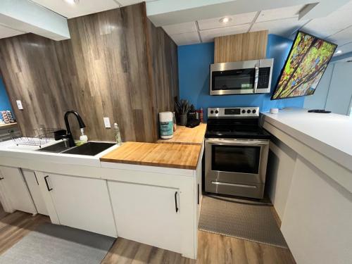 Main Street in นอร์ธ แฮทลีย์ คิวซี