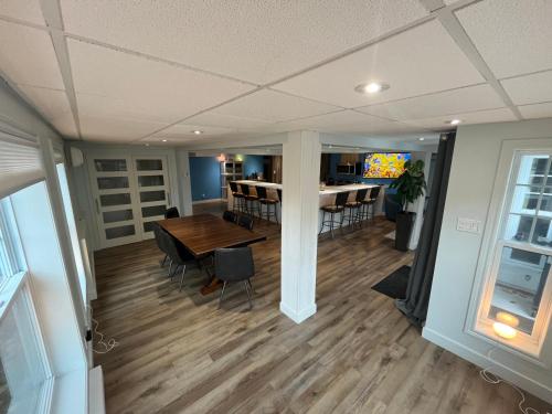 Main Street in นอร์ธ แฮทลีย์ คิวซี