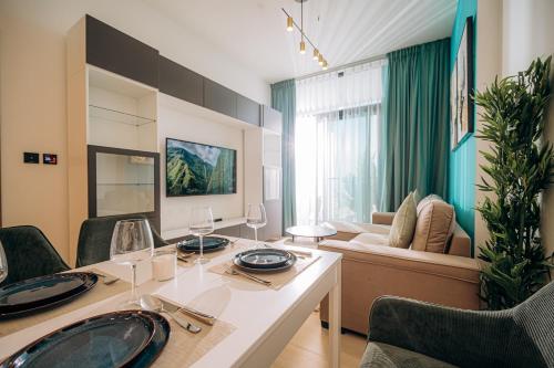 1BR Cozy and NEW brand JVC, Дубай (фото 3)