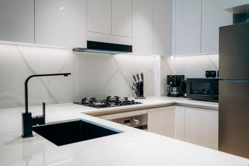 1BR Cozy and NEW brand JVC, Дубай (фото 8)