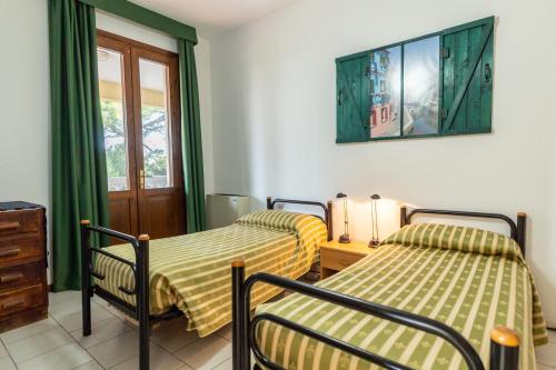 Lato Azzurro Room Type - Economy Twin Room