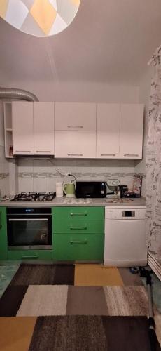 ห้องครัว, Sweet cozy apartment in โรมัน