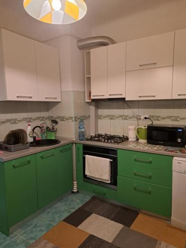 ห้องครัว, Sweet cozy apartment in โรมัน