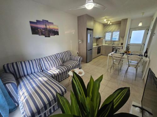 Seaside Escape Apartment in Pyla