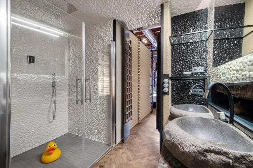 Two-Bedroom Apartment image 10
