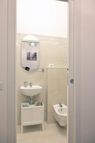 Colli Albani Apartment, Rome (photo 2)