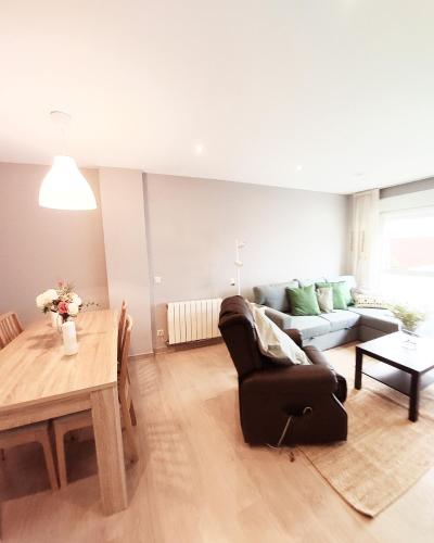 Las Cuevas 2 a 6 personas Las Cuevas 2 a 6 personas