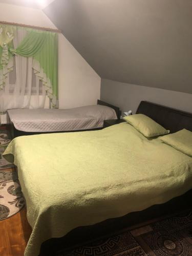 Біля комори, Pilipets (foto 9)