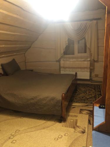 Біля комори, Pilipets (foto 7)