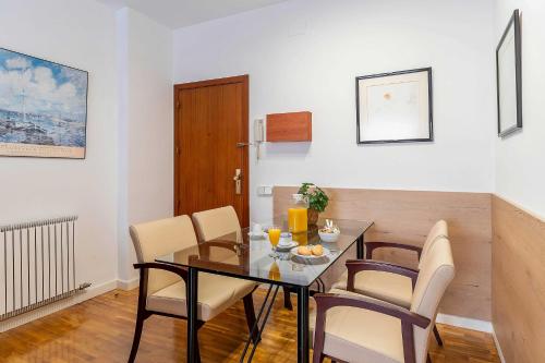 Aparthotel Bertrán - image 3