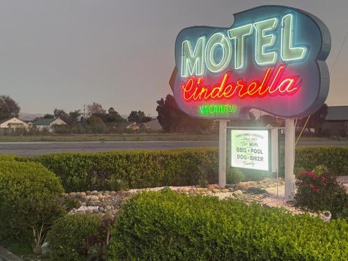 . Cinderella Motel