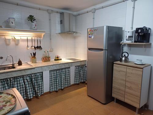 DRAGO 100, quiet and friendly, Telde (foto 7)