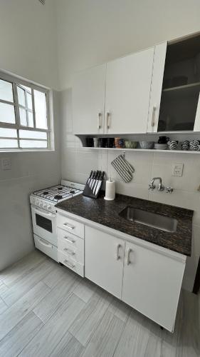 Cozinha, Goyena Jungle in Caballito