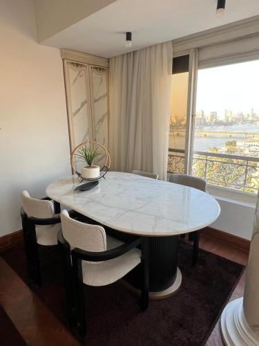 Luxury apartment on the Nile