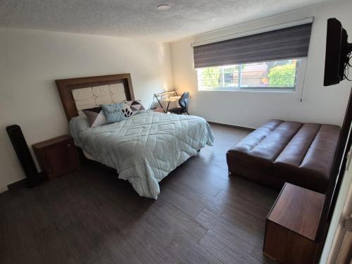 Departamento en Paseos del sol, Zapopan con amplia recamara in Guadalajara, Mexico