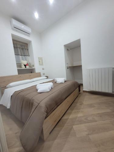 Sweet Home Maqueda — other in Via delle Pergole, 8, Palermo, 90134, Italy