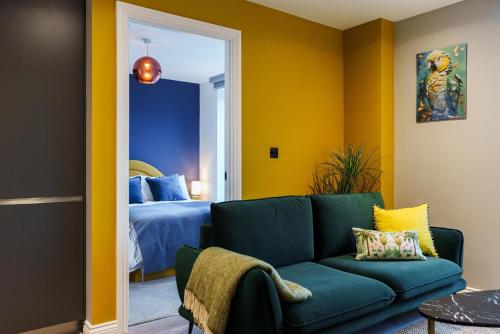 Jungle Luxe Retreat, 2Bed 2Bath Leeds, Center & Stadium, Leeds (Foto 5)