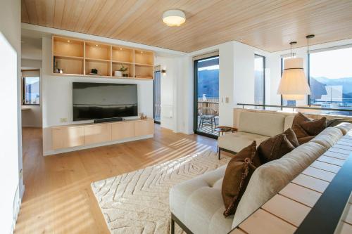 Four-Bedroom Holiday Home image 8