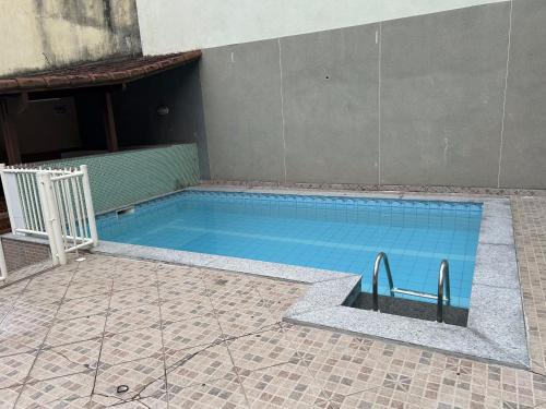 مسبح, Apartamento na Quadra da Praia! in Itapuã