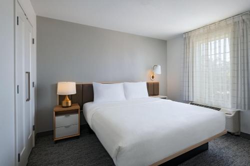 Sleeps 4