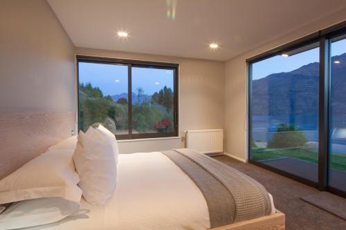 Villa image 3