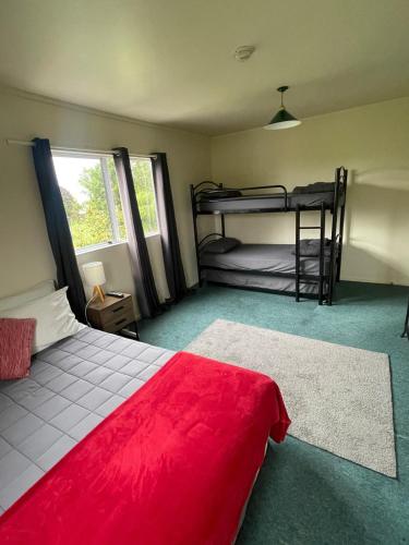Howard's Mountain Lodge Room Type - En-suite Family Room (4 People)