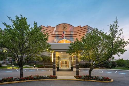 Sheraton Boston Needham Hotel Image
