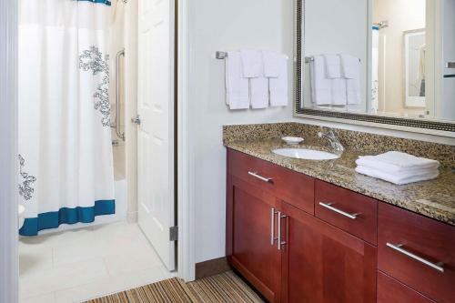 Residence Inn by Marriott Waco - image 12