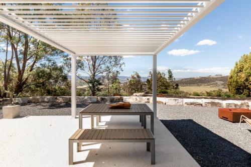 Bracken Retreat - Hobart in Brighton