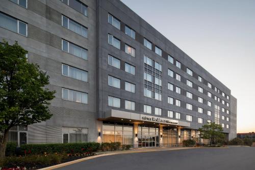 . Residence Inn by Marriott Montreal Airport