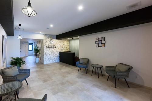 Hotel & Villa Seahorse MIYAKOJIMA - 로비