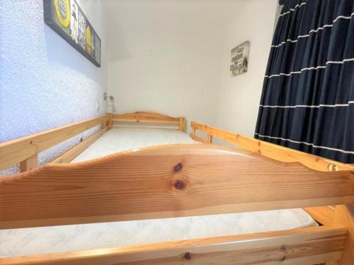 Two-Bedroom Apartment with Sea View image 8
