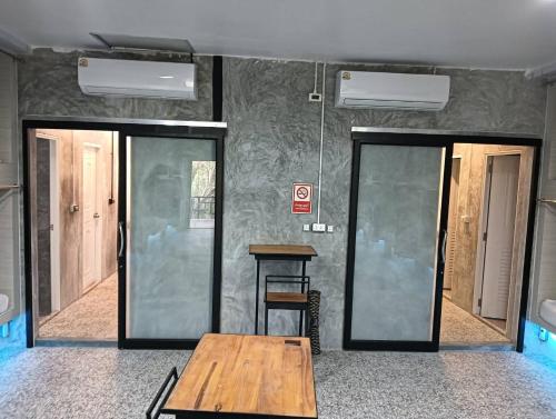White Jail at Koh Tao Hostel