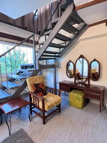 Iekārtas, Finikous Cottage House-Agros in Agros
