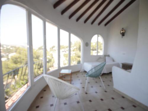 Létesítmények, Marina 8 in Ambolo