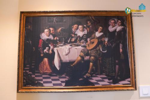 Side Image 2