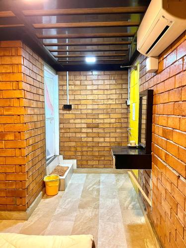 ห้องน้ำ, Suza Hostel in ตุมปัต